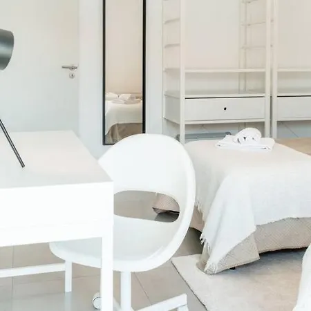 Granja Farm House- 1 * פרל